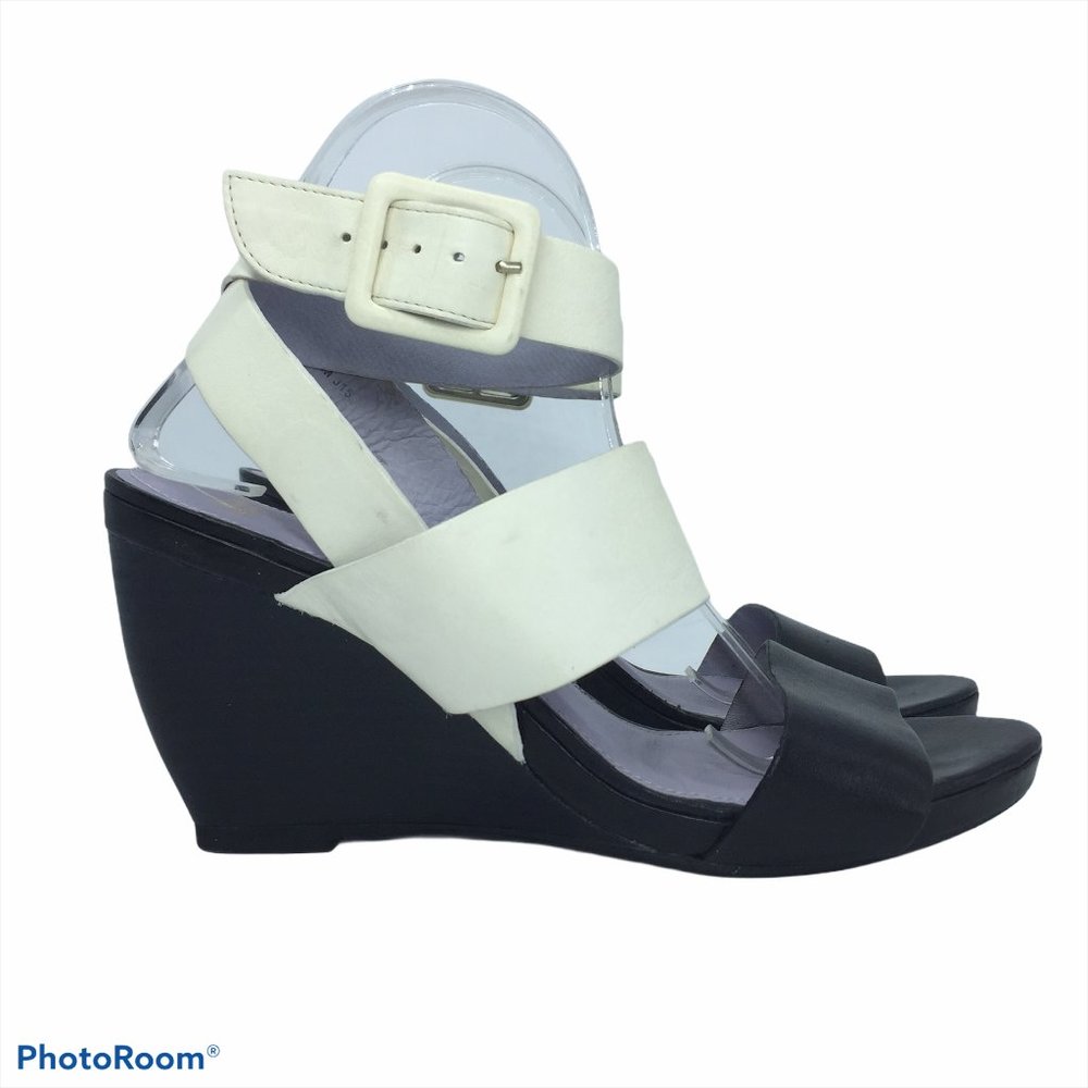 JOHNSTON & MURPHY 10M Wedge Sandal Open Toe Black